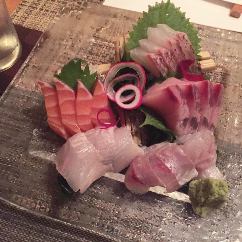 Sashimi (Variety) from Aburiya Kinnosuke on #foodmento http://foodmento.com/dish/23354