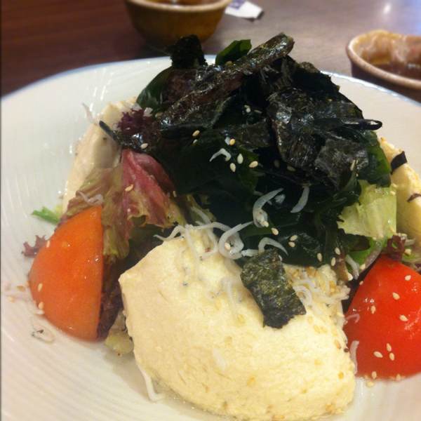 Tofu Salad from Ootoya Japanese Restaurant 大户屋 on #foodmento http://foodmento.com/dish/262