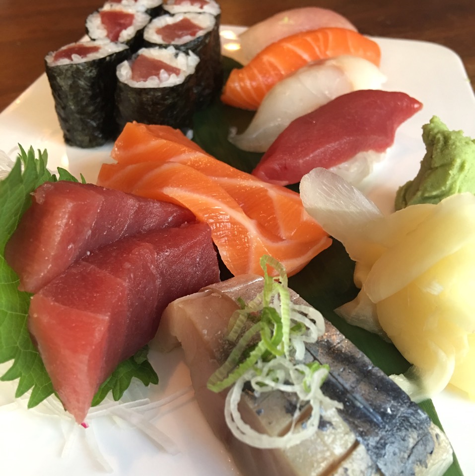 Sushi & Sashimi Combo at Yuba on #foodmento http://foodmento.com/place/4108