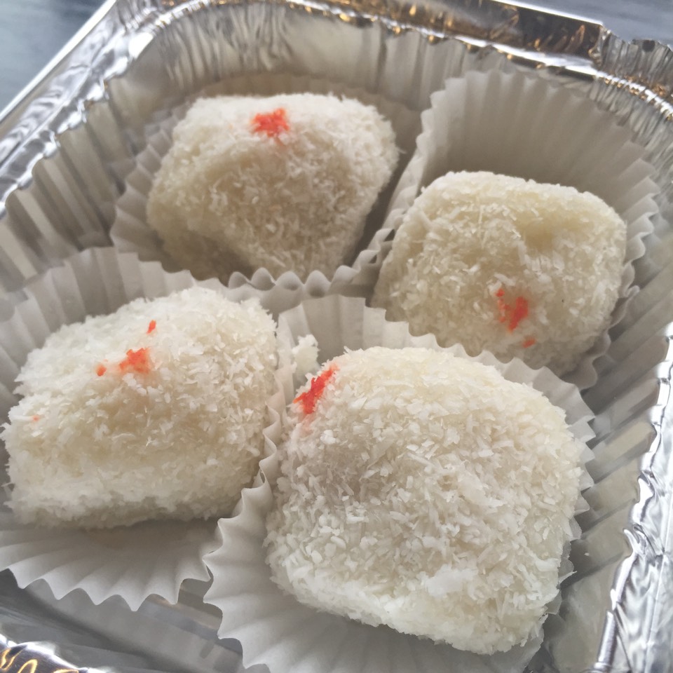 Taro mochi (4) - Sweet treats from Saiguette on #foodmento http://foodmento.com/dish/30390