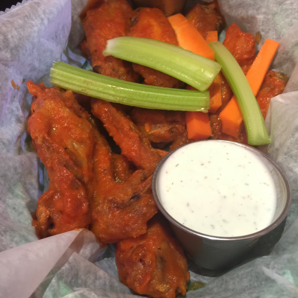 Buffalo Chicken Wings from Pork Slope (CLOSED) on #foodmento http://foodmento.com/dish/29779