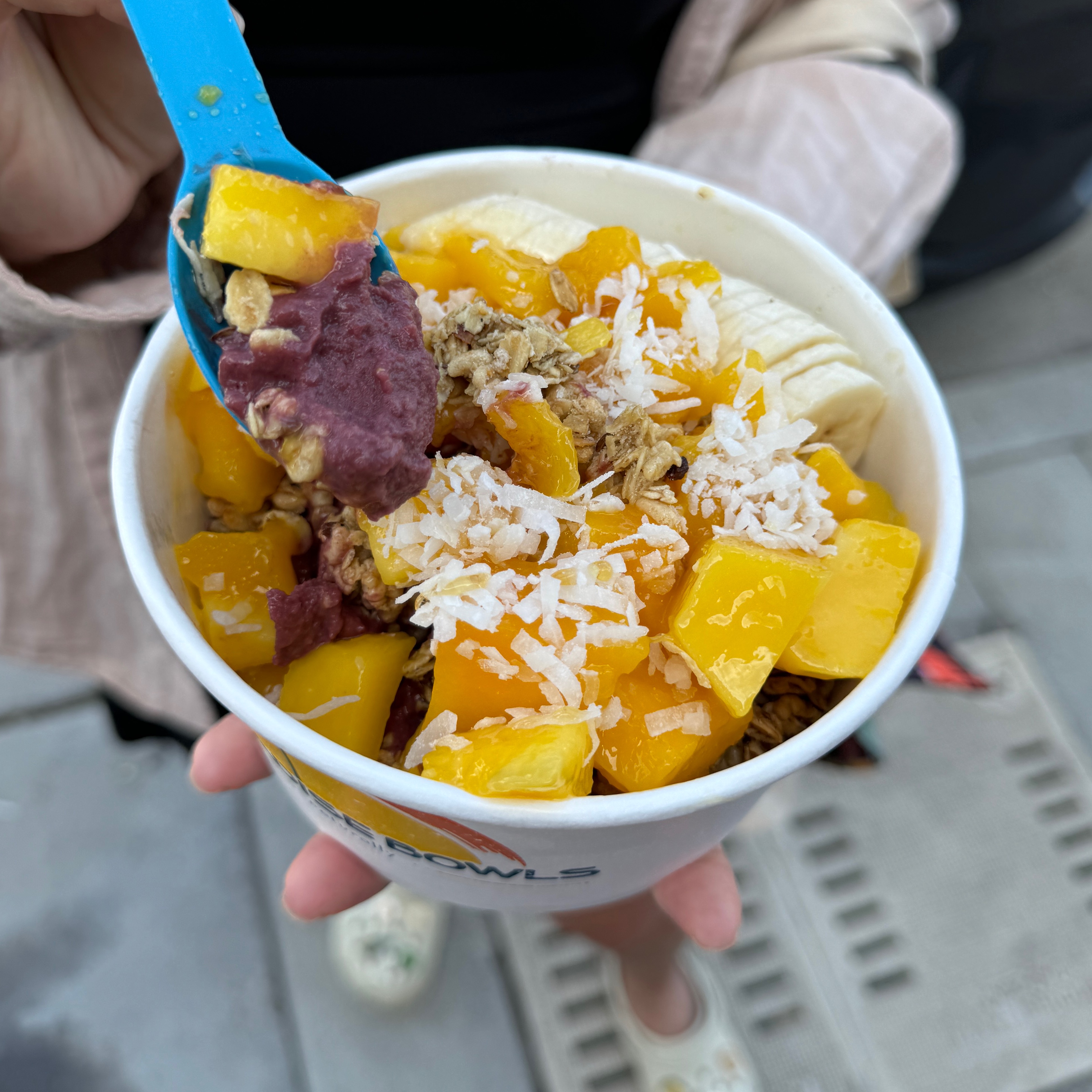 Coconut Breeze Acai Bowl $13 M at Paradise Bowls on #foodmento http://foodmento.com/place/4187