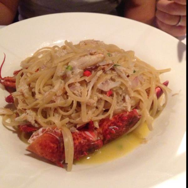 Lobster Linguini (1/2 Live Lobster w White Wine Crab Sauce) from Greenwood Fish Market & Bistro on #foodmento http://foodmento.com/dish/1713