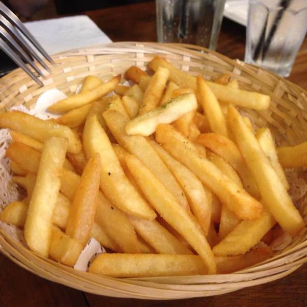 French Fries at Bistroquet Pizza & Grill on #foodmento http://foodmento.com/place/469