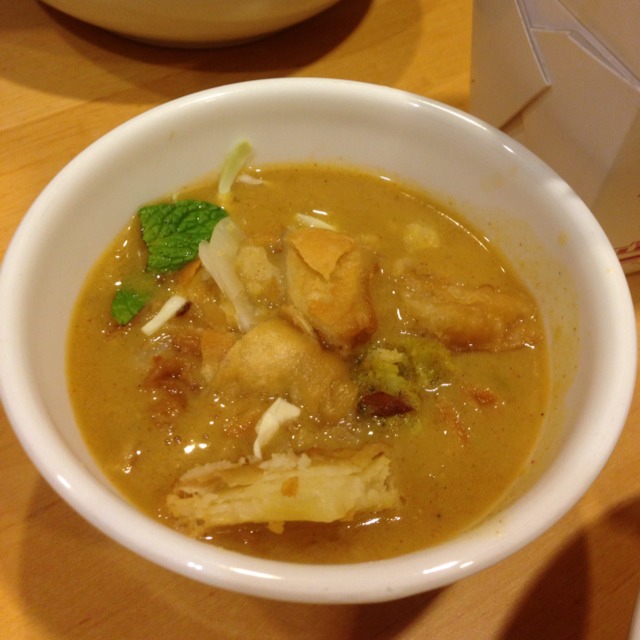 Vegetarian Samusa Soup at Burma Superstar on #foodmento http://foodmento.com/place/497