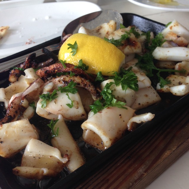 Grilled Squid on #foodmento http://foodmento.com/dish/9