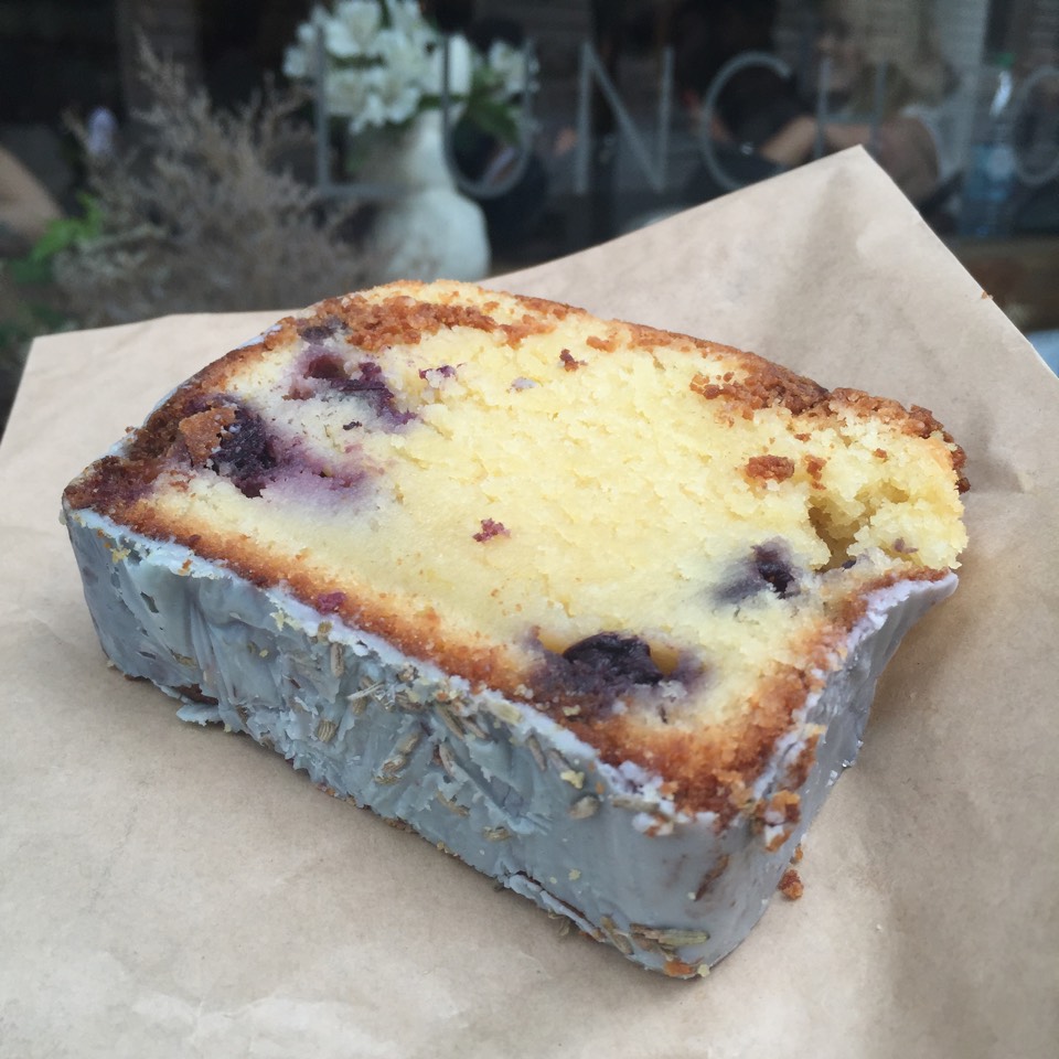 Lavender & Blueberry Cake from Maman on #foodmento http://foodmento.com/dish/30800