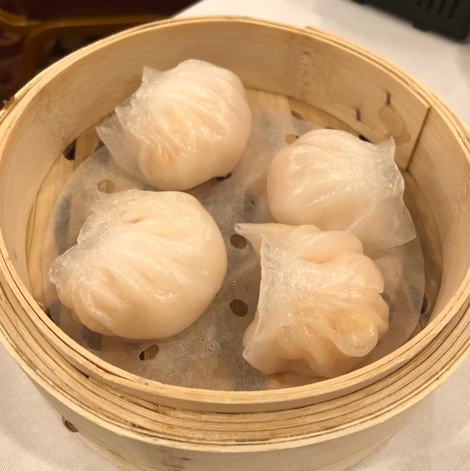 Har Gao (Steamed Shrimp Dumplings) at 88 Palace on #foodmento http://foodmento.com/place/5131