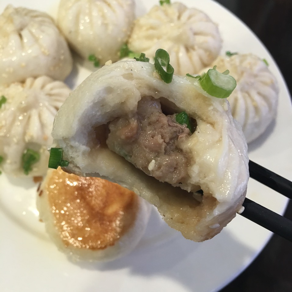 Sheng Jian Bao (Panfried Pork Buns)  from Shanghai Heping Restaurant on #foodmento http://foodmento.com/dish/39363