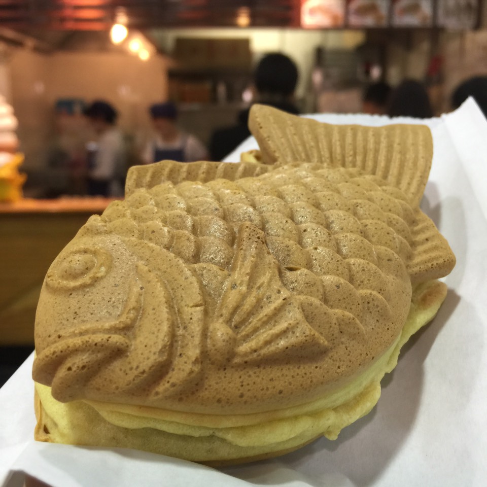 Taiyaki (Red Bean Filling) on #foodmento http://foodmento.com/dish/21522