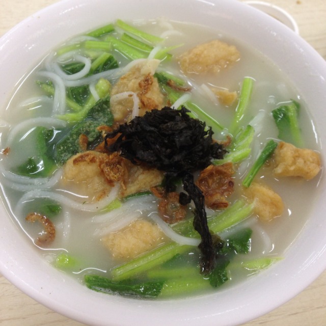 Fried Fish Bee Hoon @ Fish Soup Ban Mian at Fu San Man Food Summons on #foodmento http://foodmento.com/place/540
