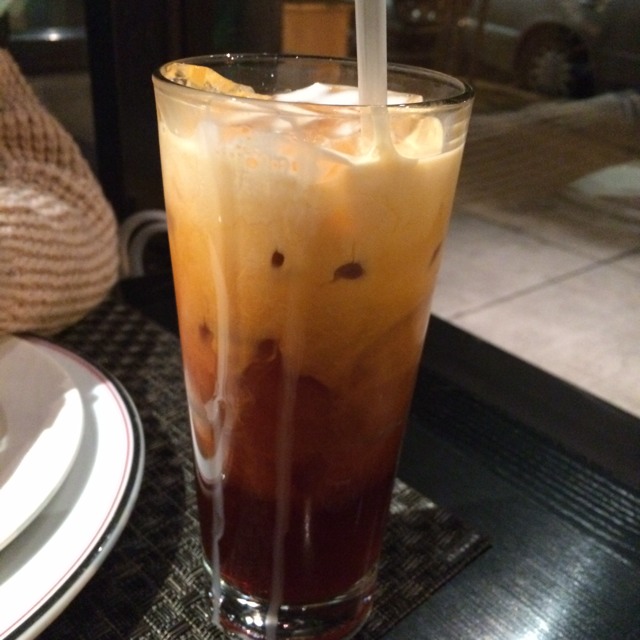 Thai Iced Tea from Lers Ros Thai on #foodmento http://foodmento.com/dish/9534