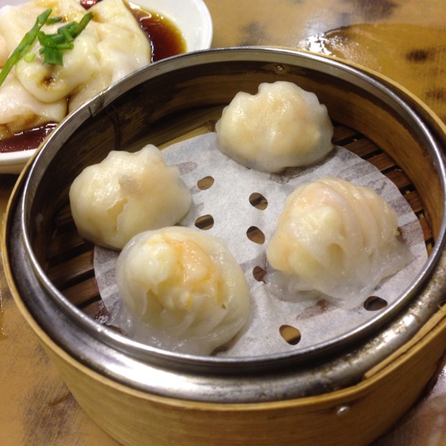 House Special Prawn Dumpling (Har Gao) at Mongkok Dim Sum 旺角點心 on #foodmento http://foodmento.com/place/562