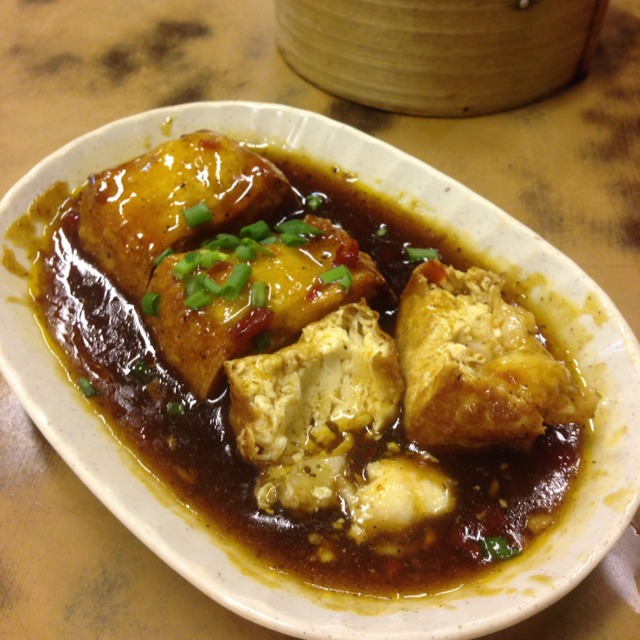 Hakka Fried Tofu at Mongkok Dim Sum 旺角點心 on #foodmento http://foodmento.com/place/562