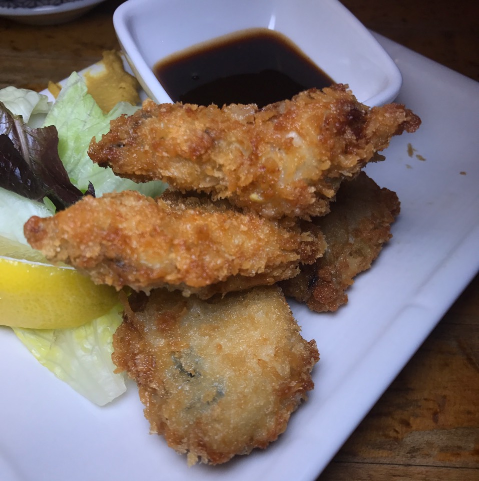 Kaki Furai (Fried Oysters) from Tomoe Sushi on #foodmento http://foodmento.com/dish/42127