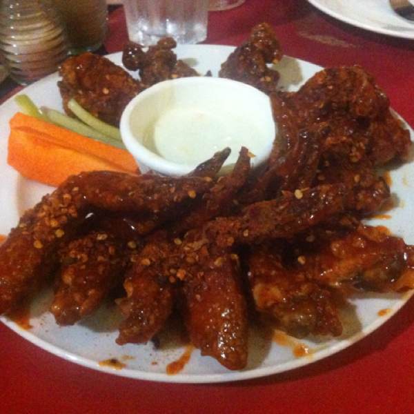 Buffalo Chicken Wings (Intensi-Fire) on #foodmento http://foodmento.com/dish/750
