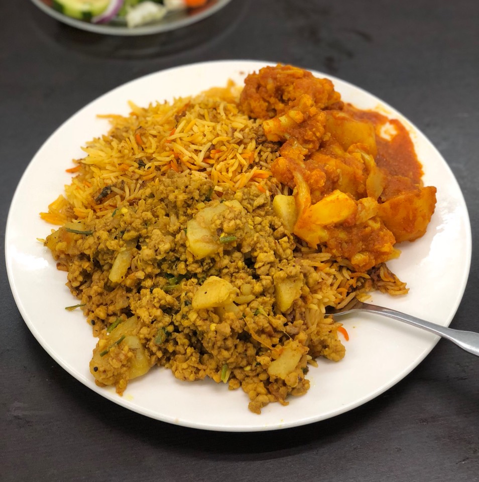 Chicken Keema & Cauliflower Plate from Taste Of Lahore on #foodmento http://foodmento.com/dish/23241