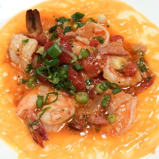 Shrimp & Grits from Brenda's French Soul Food on #foodmento http://foodmento.com/dish/2161