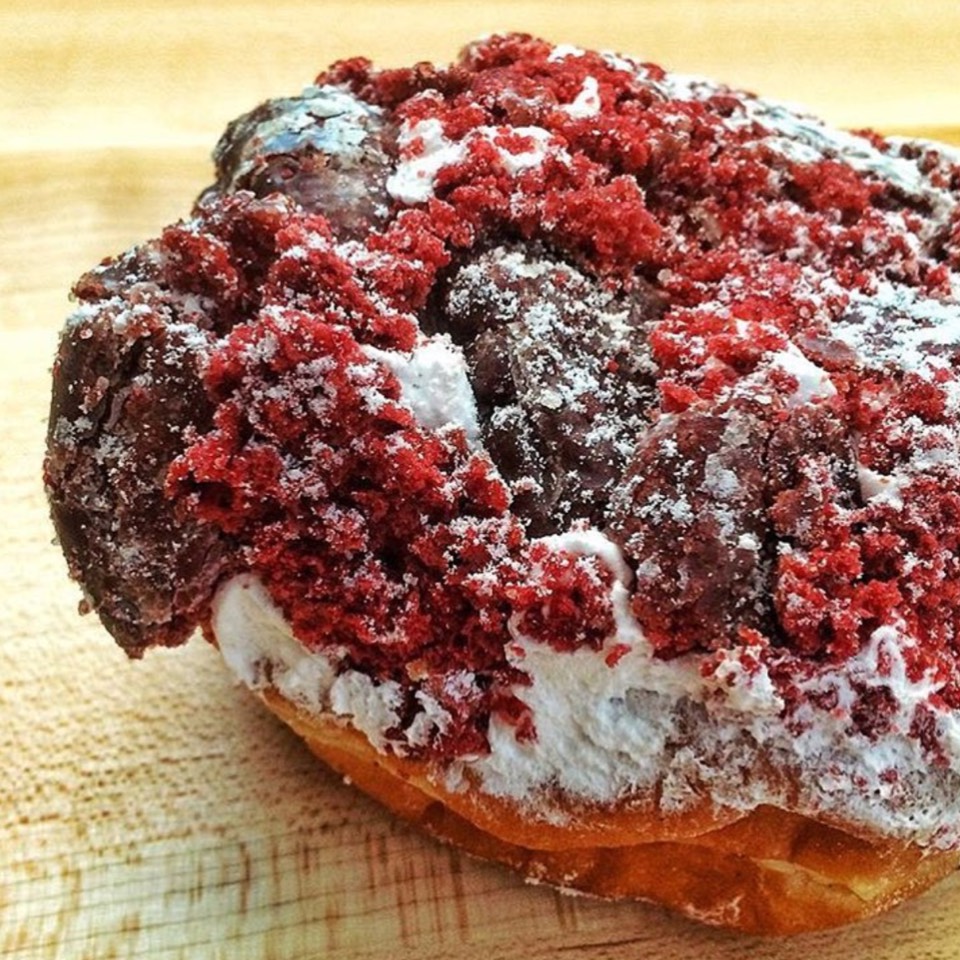 Red Velvet Cream Donut at Peter Pan Donut & Pastry Shop on #foodmento http://foodmento.com/place/5871