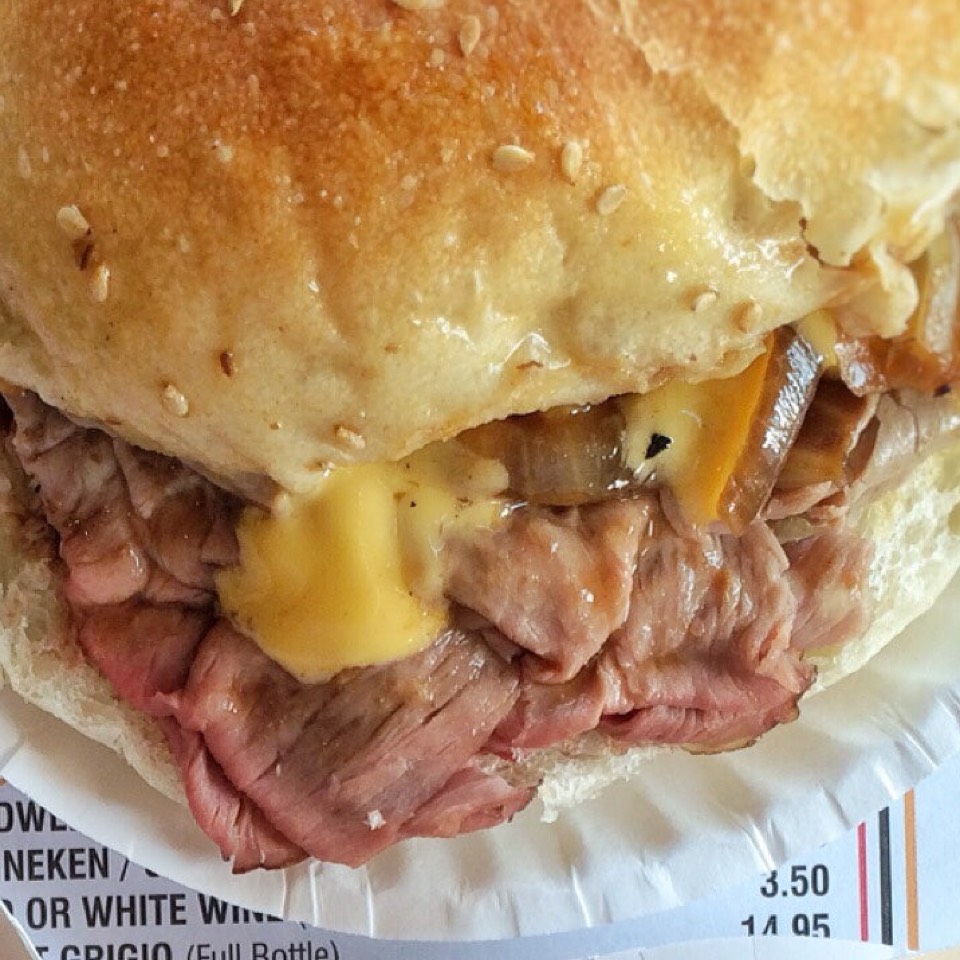 Roast Beef Sandwich at Roll N Roaster on #foodmento http://foodmento.com/place/5882