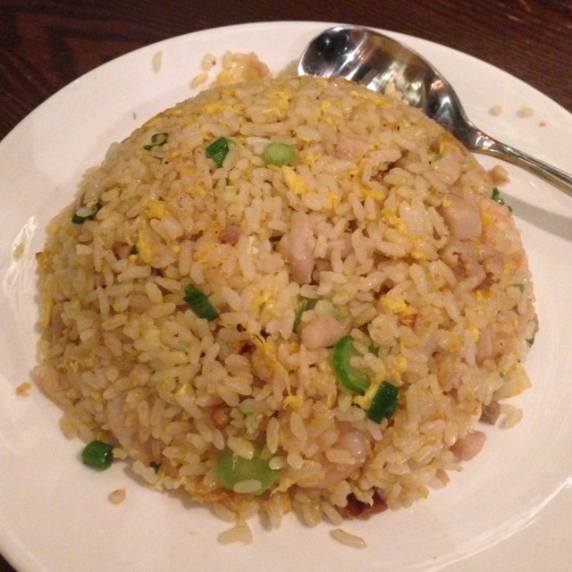 Yang Zhou Fried Rice at Paradise Dynasty 樂天皇朝 on #foodmento http://foodmento.com/place/66