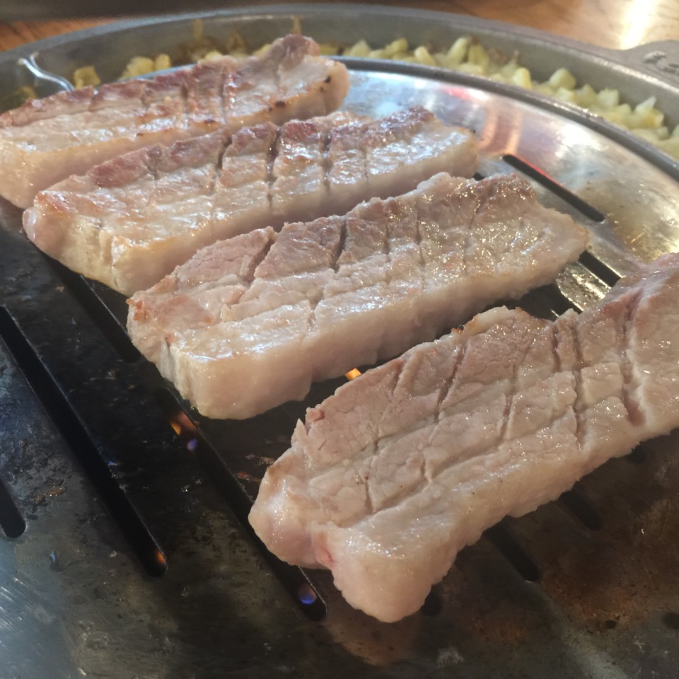 Seared Pork Belly from Kang Ho Dong Baekjeong on #foodmento http://foodmento.com/dish/31116