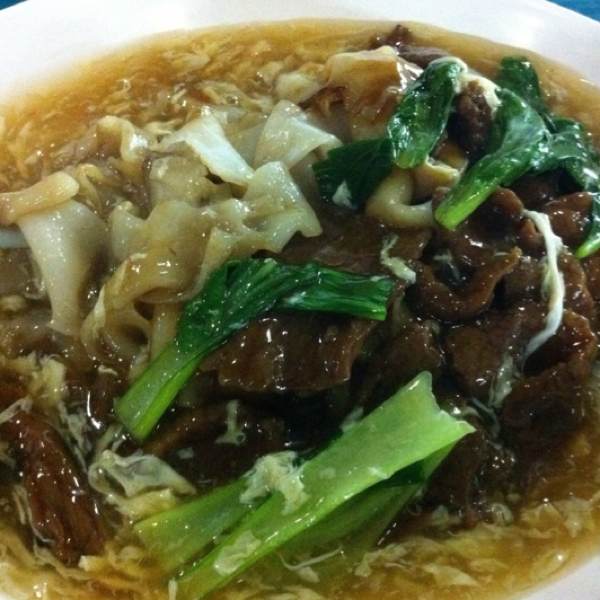 Beef Horfun @ Teck Fin Fried Horfun from Ghim Moh Market & Food Centre on #foodmento http://foodmento.com/dish/532