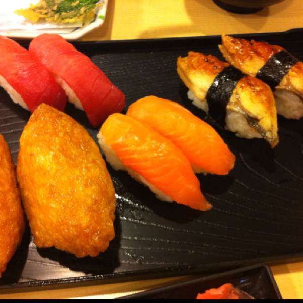 Assortment of Sushi at Fish Mart Sakuraya on #foodmento http://foodmento.com/place/76