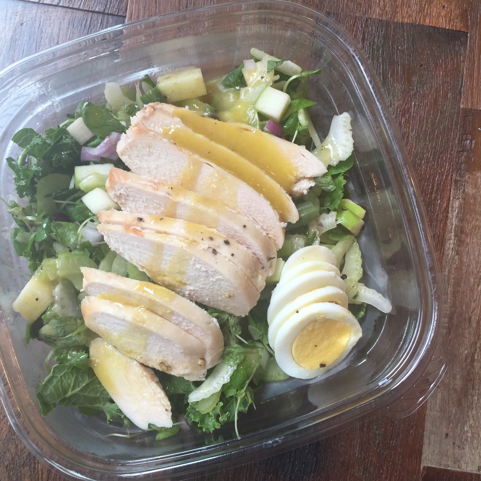Chicken Nicoise Salad from Padoca (CLOSED) on #foodmento http://foodmento.com/dish/31601
