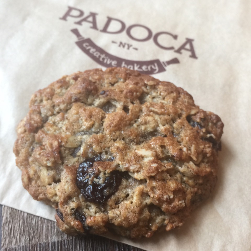 Oatmeal Cookie from Padoca (CLOSED) on #foodmento http://foodmento.com/dish/31602
