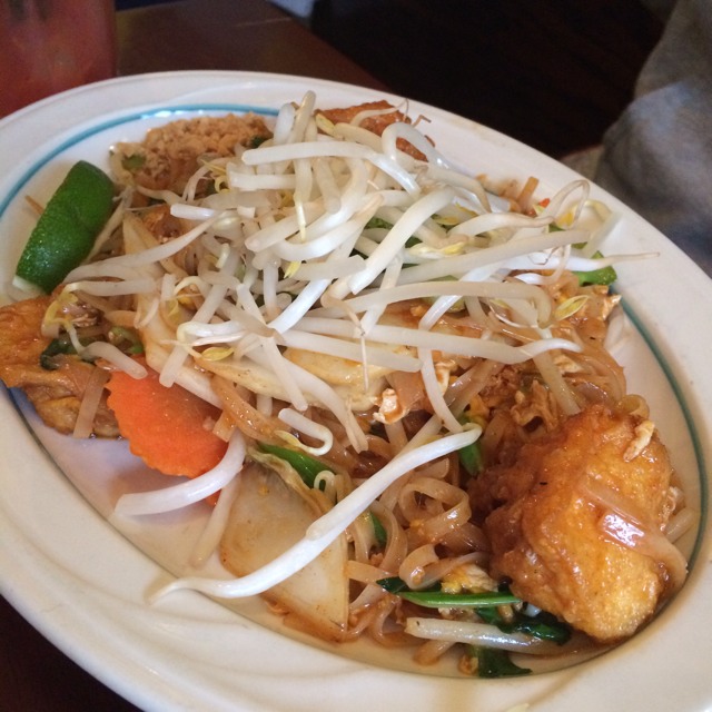 Pad Thai Tofu from Ayada Thai on #foodmento http://foodmento.com/dish/10099