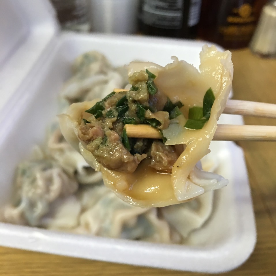 Pork & Chive Boiled Dumplings from Shu Jiao Fu Zhou Cuisine on #foodmento http://foodmento.com/dish/32036