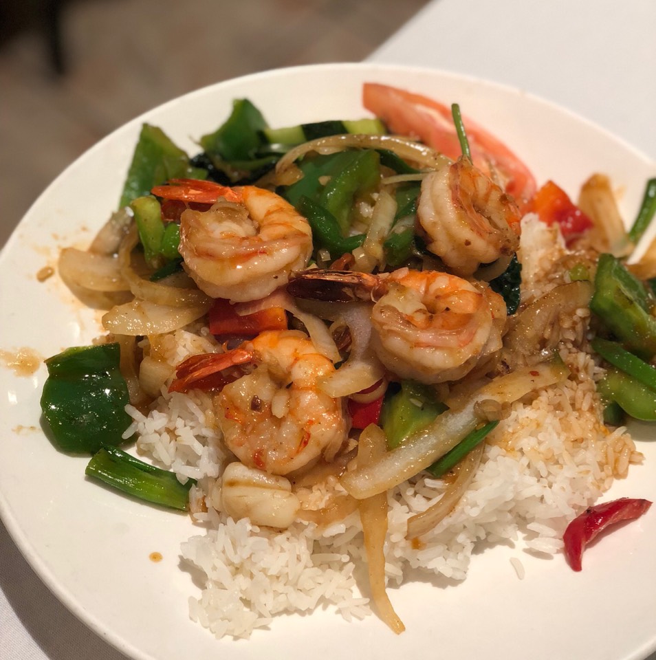 Com Tom Ram (Shrimp Sauteed In Special Sauce Over Rice) at Nha Trang Centre on #foodmento http://foodmento.com/place/8346