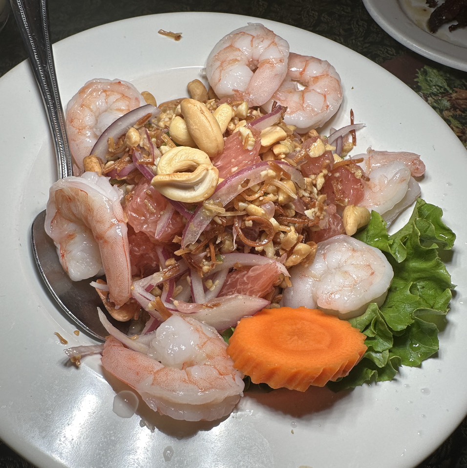 Pomelo Salad $23 at Jitlada Thai Restaurant on #foodmento http://foodmento.com/place/8591