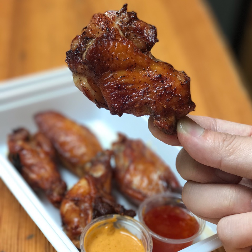 Chicken Wings @bangkokbarnyc from UrbanSpace Vanderbilt on #foodmento http://foodmento.com/dish/42940