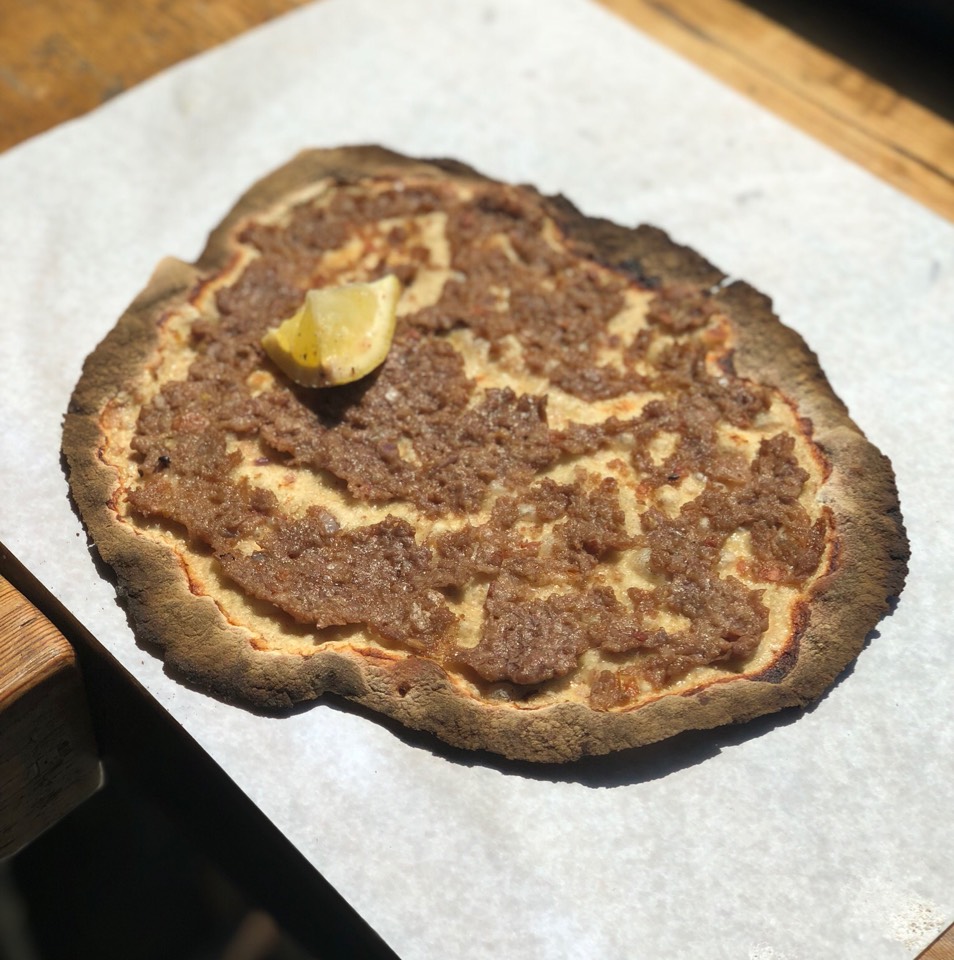 Lahmem Bi Ajine (Lebanese Pizza With Mince Beef, Tomatoes, Onions) Or Lahmajoun from Manousheh on #foodmento http://foodmento.com/dish/38848