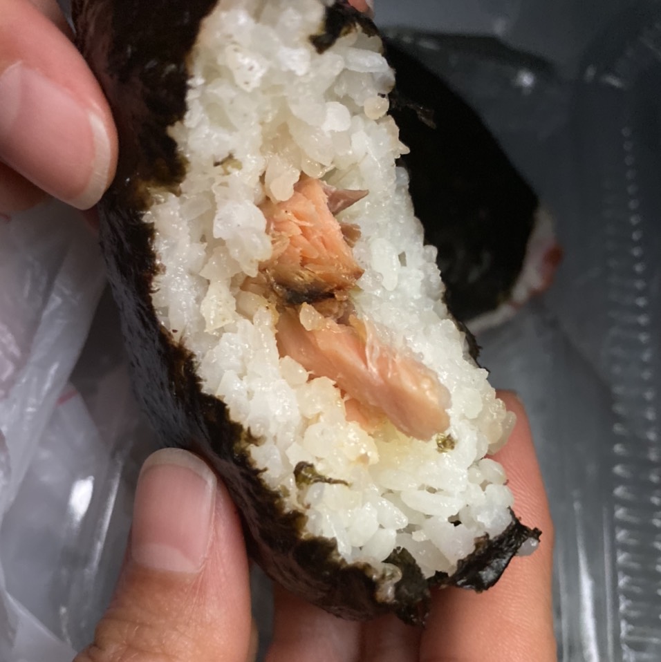 Miso Salmon Onigiri from Musubi Cafe IYASUME on #foodmento http://foodmento.com/dish/49336