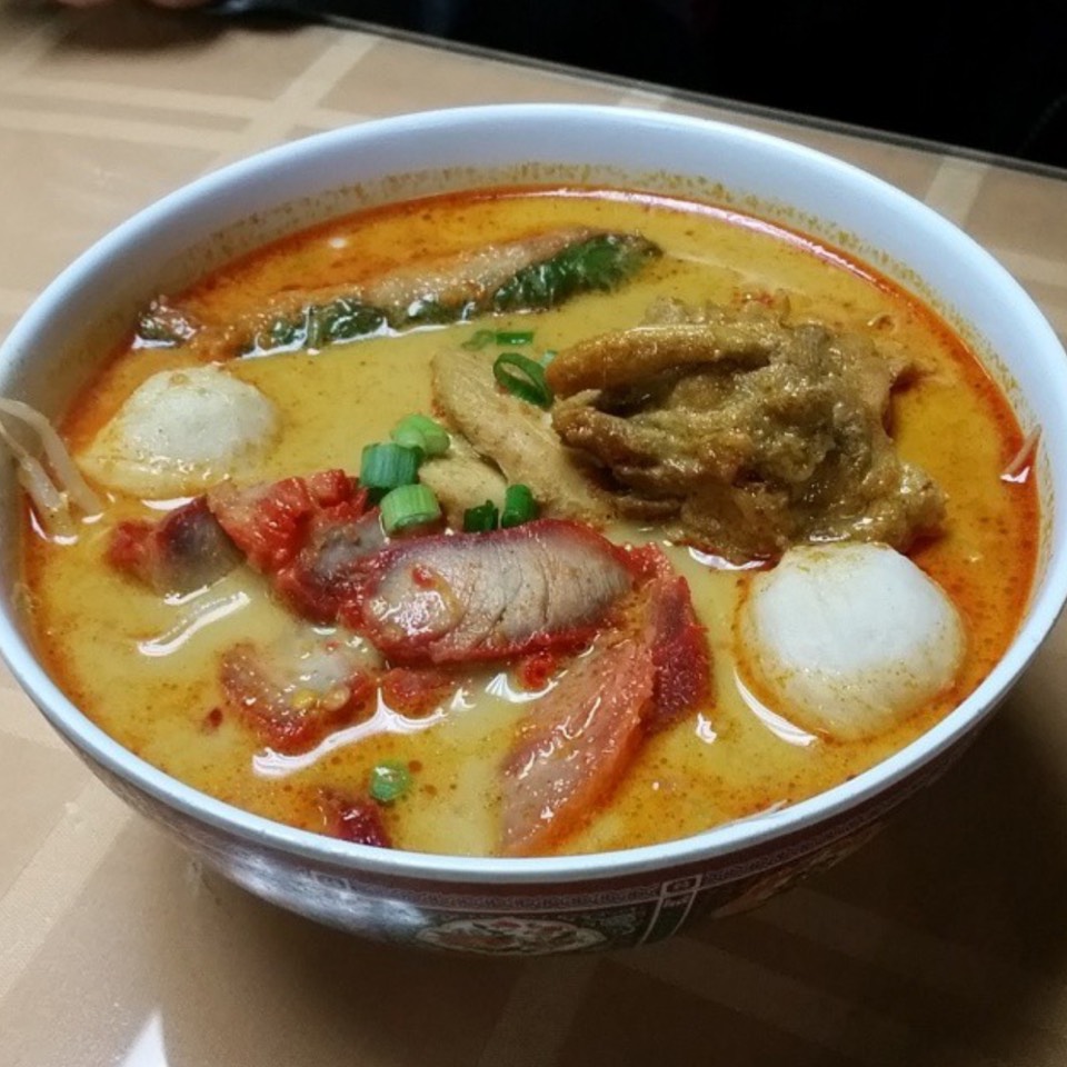 Curry Laksa (Noodle Soup) at Curry Leaves on #foodmento http://foodmento.com/place/9607