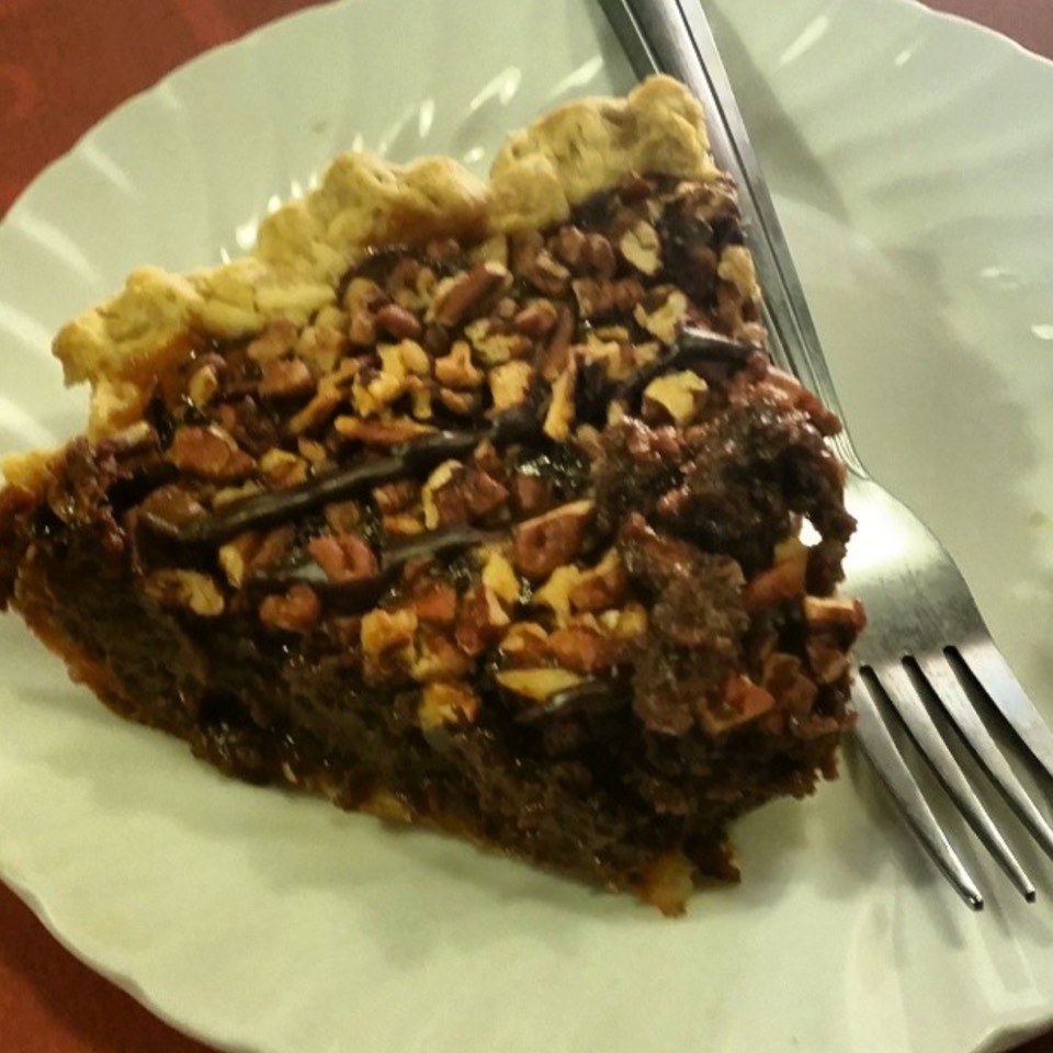 Chocolate Bourbon Pecan Pie from Petsi Pies - Beacon St. on #foodmento http://foodmento.com/dish/36705