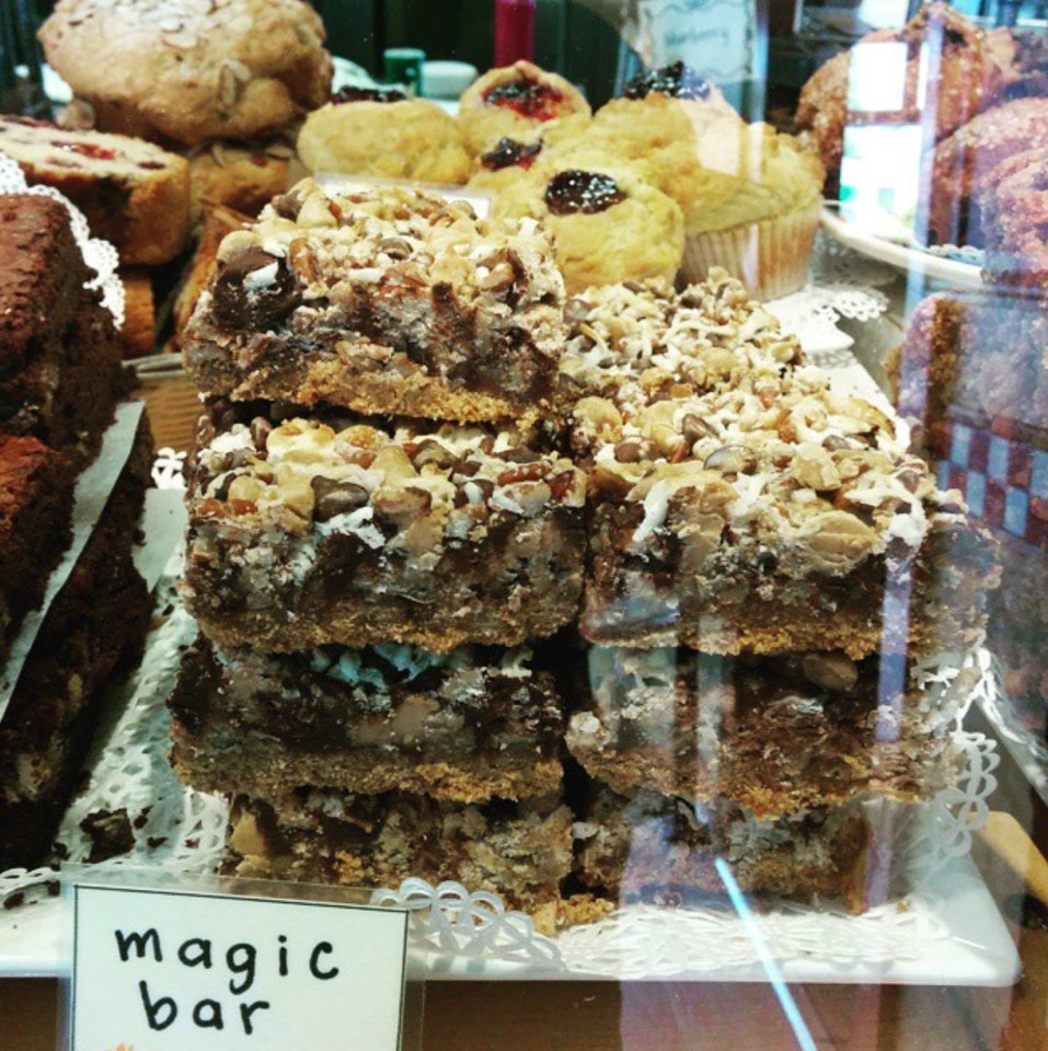 Magic Bars from Petsi Pies - Beacon St. on #foodmento http://foodmento.com/dish/36706