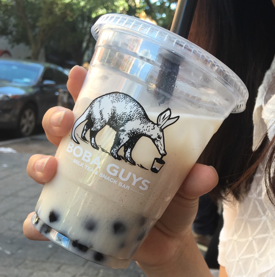 Horchata Tea with Bubbles from Boba Guys NYC LES on #foodmento http://foodmento.com/dish/38679
