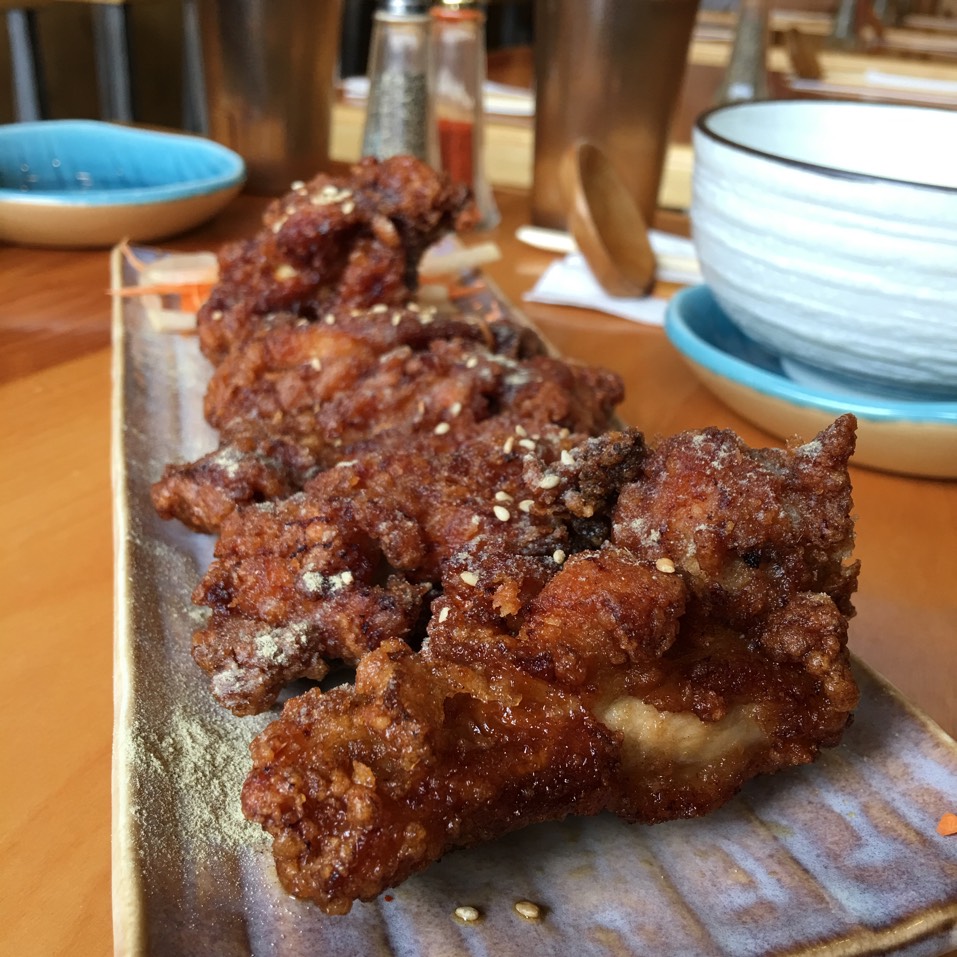 Tabasaki Karaage (Fried Chicken Wings) from Mr. Taka on #foodmento http://foodmento.com/dish/37438