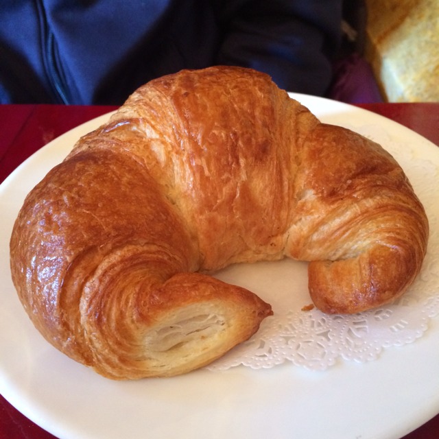 Croissant from Cafe Henri - LIC on #foodmento http://foodmento.com/dish/9881