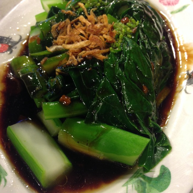 Kai Lan from Song Fa Bak Kut Teh 松发肉骨茶 on #foodmento http://foodmento.com/dish/7116