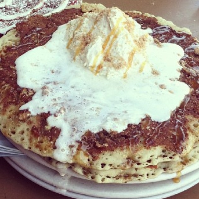 Banana Pancakes from The Griddle Cafe on #foodmento http://foodmento.com/dish/2631