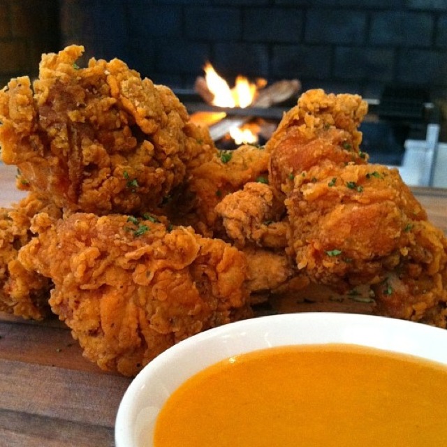 Curried Fried Chicken Wings at Spice Table (CLOSED) on #foodmento http://foodmento.com/place/690