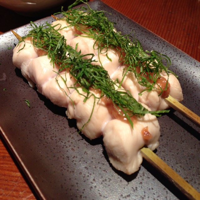 Hinaidori Grilled Chicken Breast from 銀座 比内や コリドー店 on #foodmento http://foodmento.com/dish/2972
