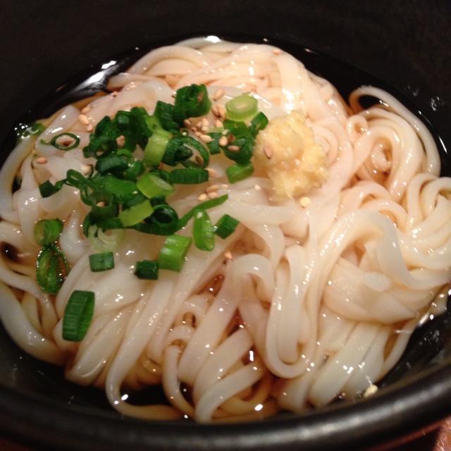 Inaniwa Cold Udon Noodle from 銀座 比内や コリドー店 on #foodmento http://foodmento.com/dish/2976