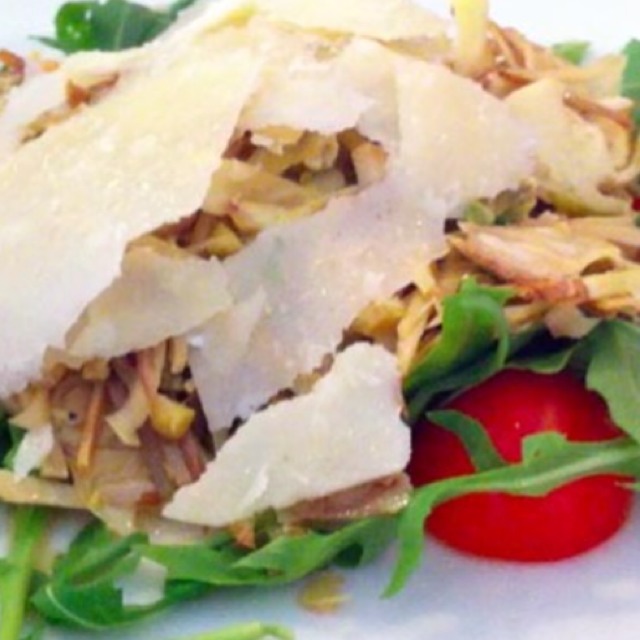 Artichoke, Arugula, Pistachio Salad (Off Menu) from Baraonda on #foodmento http://foodmento.com/dish/13526