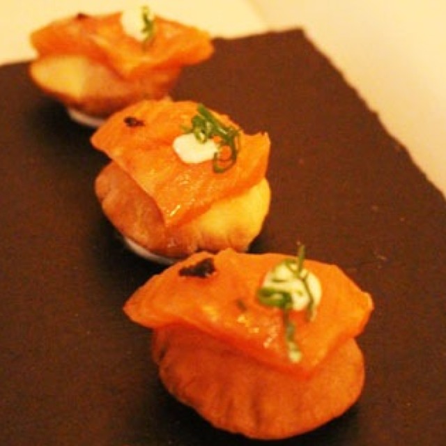 Explosive Smoked Salmon Air Bag from FoFo by El Willy on #foodmento http://foodmento.com/dish/21500